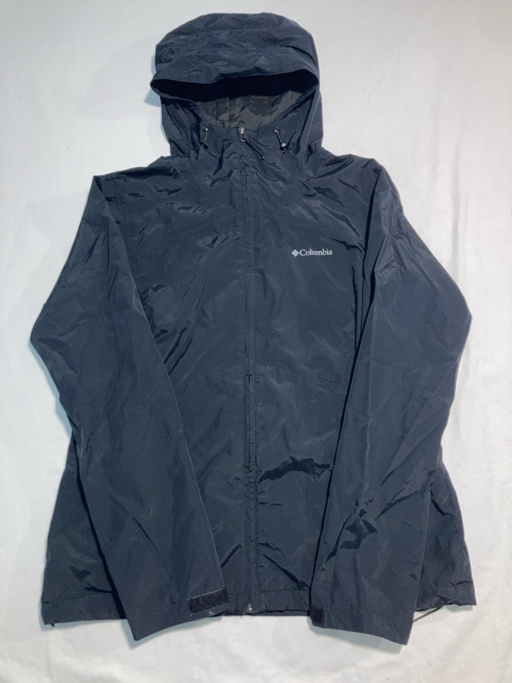 Columbia Black Hooded Windbreaker Jacket (Item No. R26)